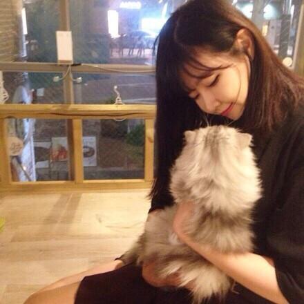空气刘海 女生头像 长发 染发