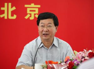 张健同志长期担任宣传思想文化部门的领导工作,历任贵阳市委宣传部长