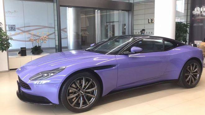 22款db11两门四座硬顶跑车车型的诞生