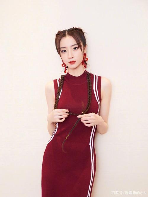 张铭恩和胡冰卿疑似接吻照曝出,原来真相是这样的