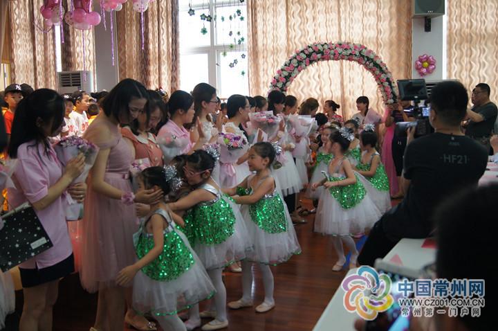 脑洞大开!常州各幼儿园上演创意毕业秀