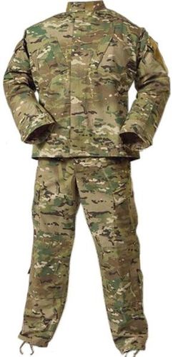 美军的multicam迷彩服,也就是现在人们常说的cp迷彩,和解放军的07数码