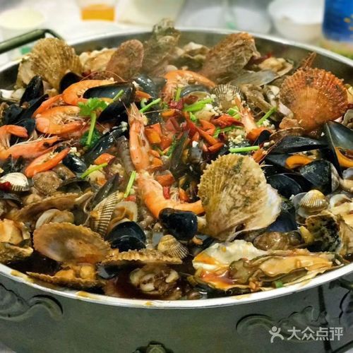老青岛·海鲜大咖蒸汽海鲜锅