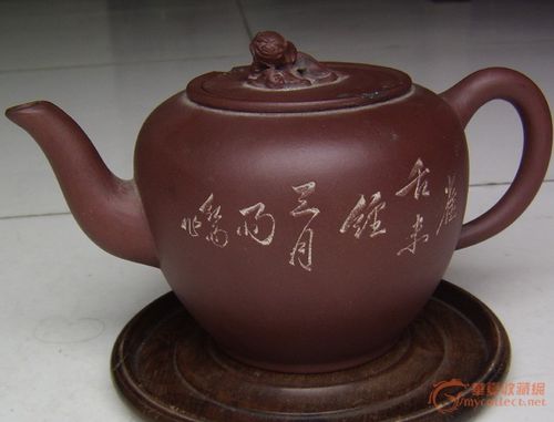 紫砂名家徐新妹:文革时期的壶,红雨双刻款