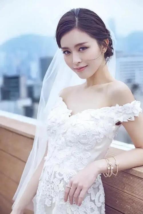 香港女星文咏珊御姐范儿仙气满满
