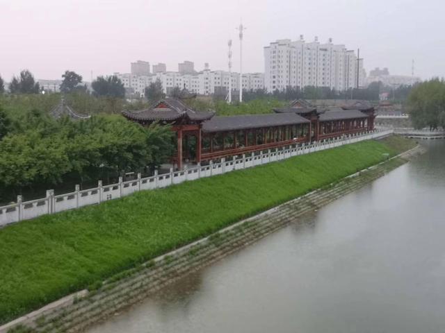 绿树阴浓夏日长,楼台倒影入池塘,公主岭市响铃公园