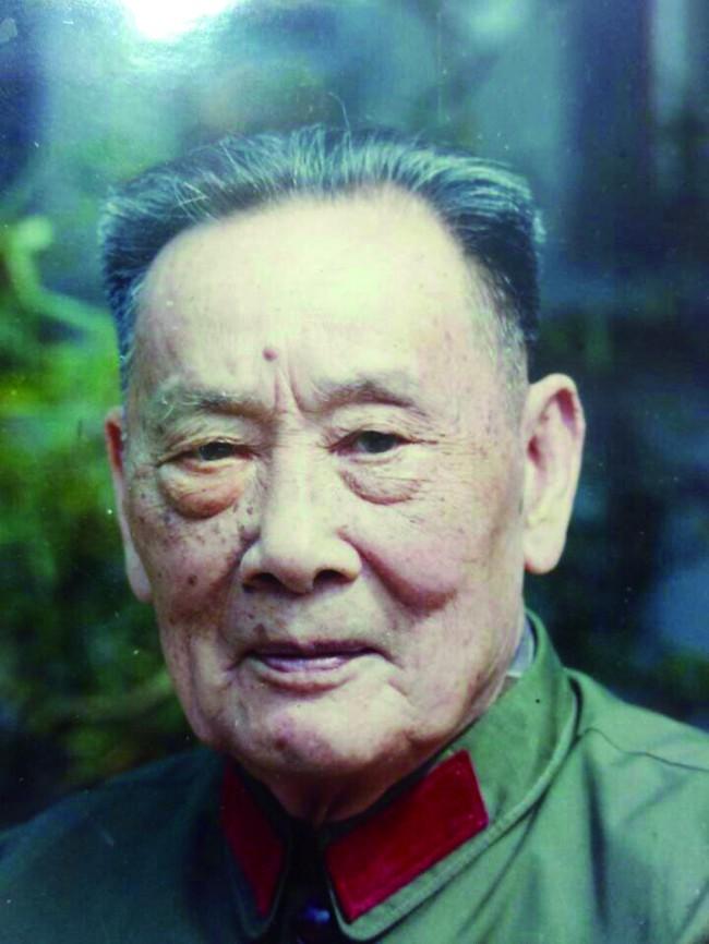 陶峙岳:天山兴义兵 将军亦是"读书郎"