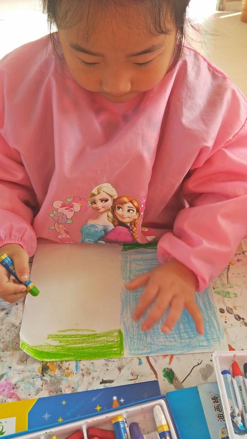 刘店幼儿园美术班:蜡棒画:《四季》.