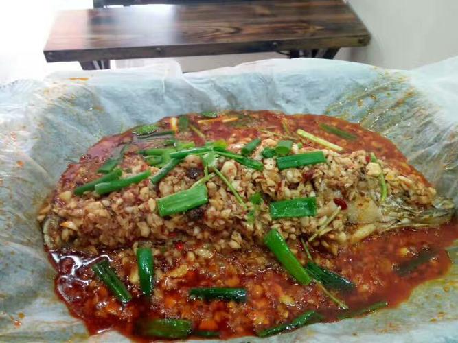 胥记重庆纸包鱼秘制江团图片
