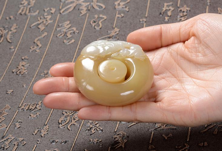 无保留价捡漏精品和田玉专场 和田且末料 糖玉马上封