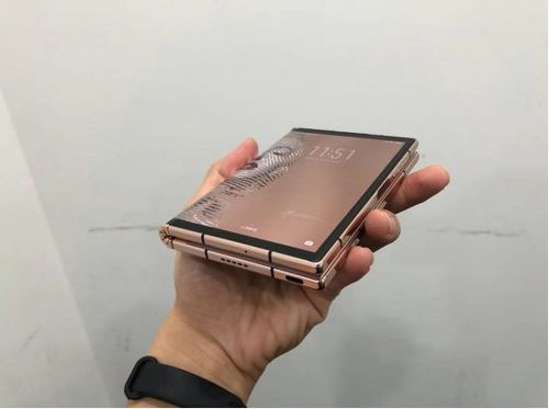 如果你想买折叠屏手机一定不要错过柔宇flexpai2