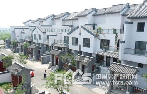 实图山大毕业老板推荐荷塘月色别墅先找我更优惠