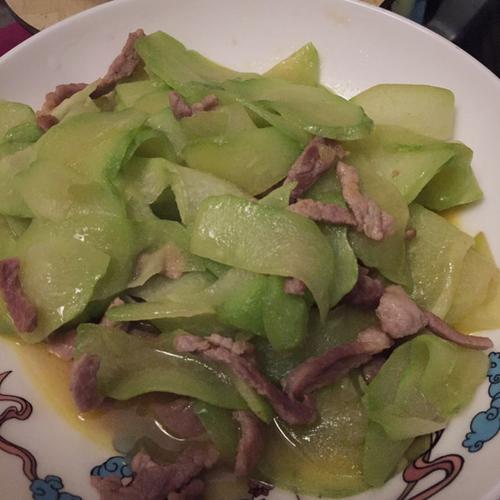 summerplx做的佛手瓜炒肉片