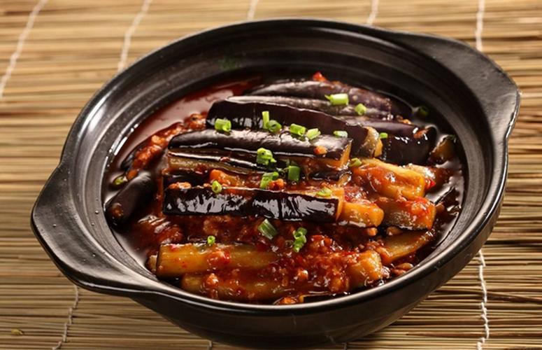 风苼食堂咸鱼茄子煲