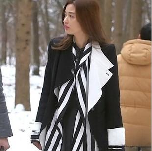 2014秋冬千颂伊全智贤同款黑白拼接女装立领风衣外套 送围巾