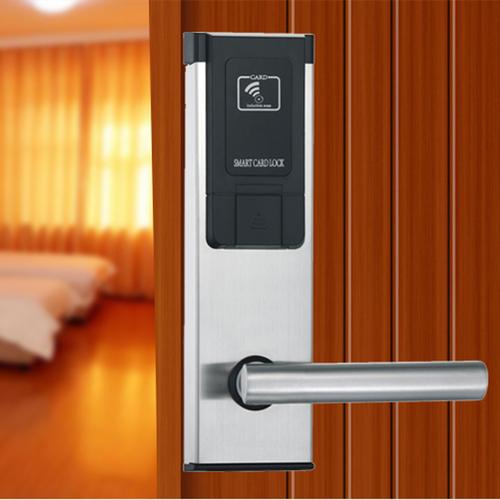 厂家现货酒店智能门锁感应ic卡磁卡锁直销刷卡一体锁酒店电子.