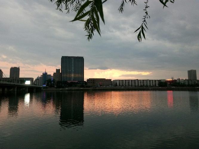 辽宁省抚顺市顺城区宁远街靠近中国建设银行(抚顺永安