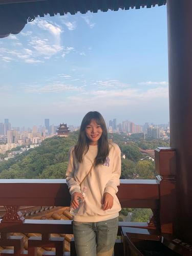 23岁女生日常穿搭分享