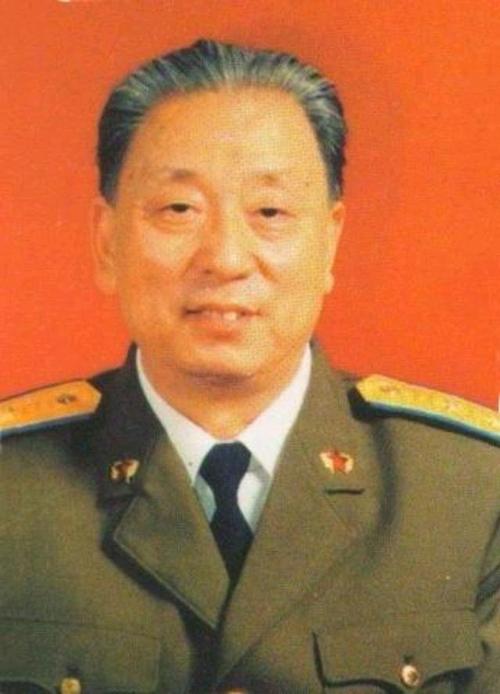 1985年后解放军空军政治部主任都有谁?都什么军衔?谁
