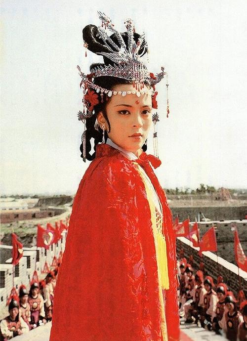 贾探春抽到花名签,众人道:"我们家已有了.