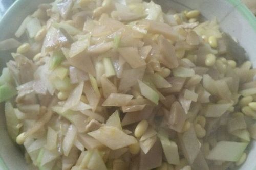 丕兰炒豆子咸菜