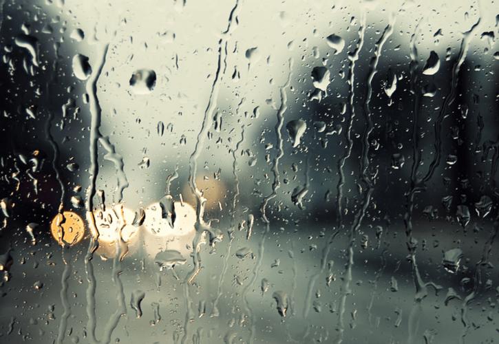 深夜下雨的心情说说