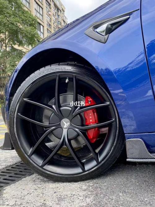 特斯拉model3 改装20寸赛道版轮毂 欣赏_特斯拉怎么样