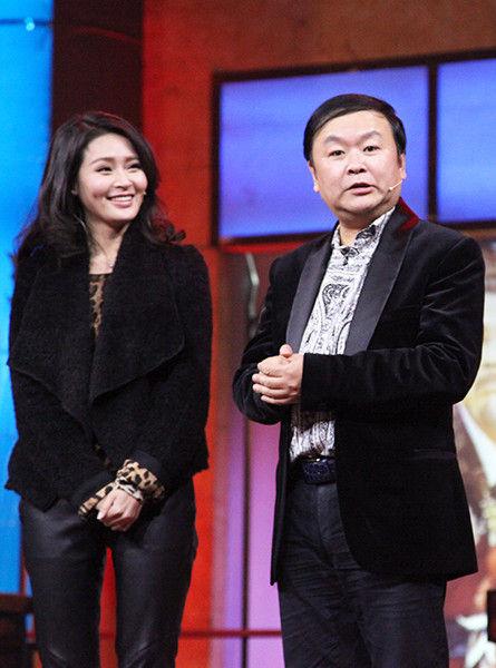 新浪娱乐讯 大型历史剧《楚汉传奇》开播在即,导演高希希[微博]携主创