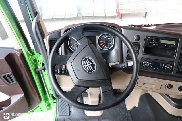 解放jh6自卸车升级了,潍柴动力 大牌座椅,新车配置确实不错