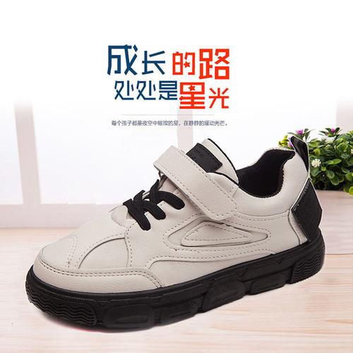 建议脚长加1cm左右选鞋内长