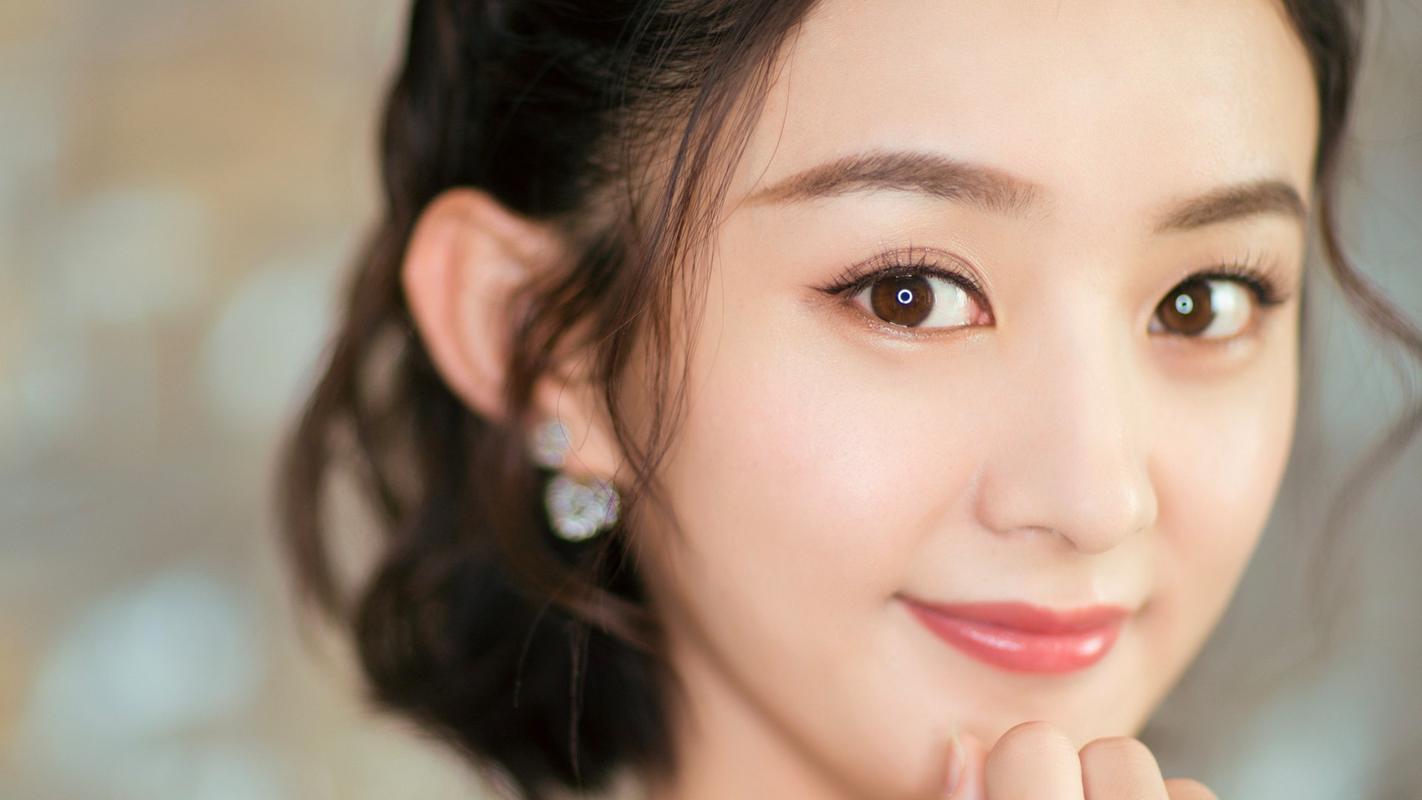 赵丽颖性感街拍写真高清桌面壁纸