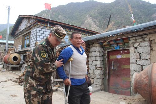 67侦查支队吉隆站支部"四个面对"开展抗震救灾工作_快搜西藏