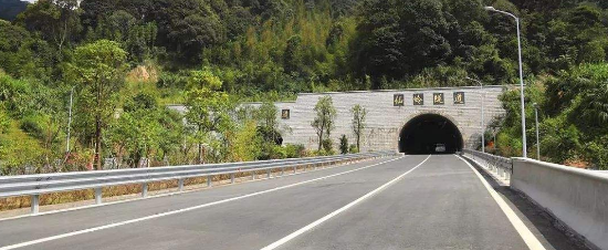 今年将开工建设14条高速公路 今年将开工南宁吴圩至上思等14条高速