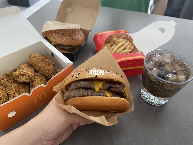 麦当劳安格斯双层厚牛汉堡_汉堡_牛肉_麦当劳怎么样_面包_美食_美食