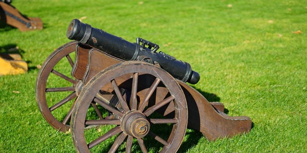 108《美国独立战争中的三种火炮和战术》