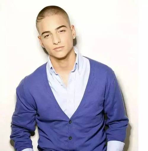 寸头才是检验型男的唯一标准,超帅!