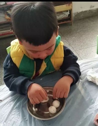 文化幼儿园小班 写美篇          今天,老师带我们一起了解元宵节的