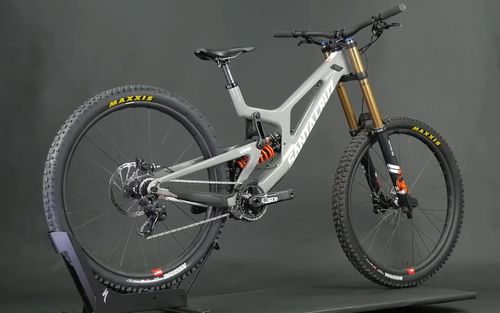 静态欣赏快买它2020款三条裤子santacruzv10cc29