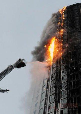 天津发生一起高层火灾10人死亡,高层发生火灾怎么逃生?