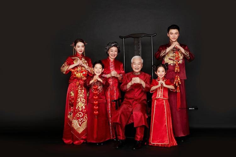 新款影楼亲子装儿童主题摄影服装一家六口全家福艺术拍照写真衣服