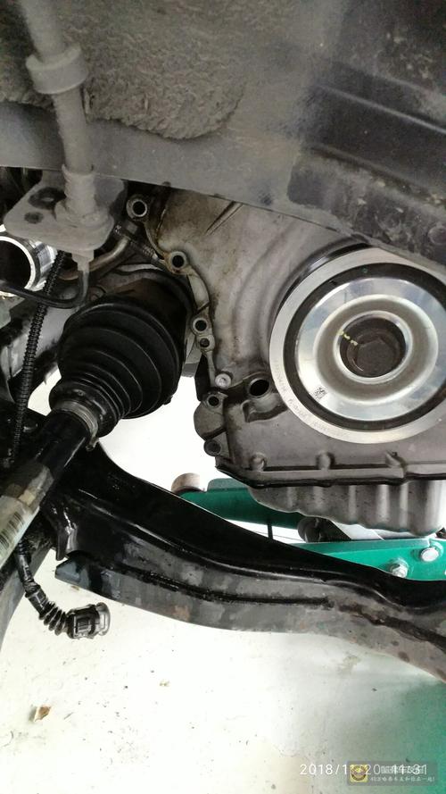2016年款的h7修个发动机正时链条盖漏油费劲啊!