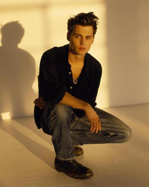 约翰尼德普最帅照片_约翰尼德普年轻帅照_约翰尼德普和薇诺娜