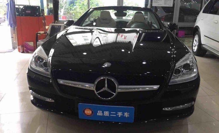 80万 黑色 slk 200 时尚型_奔驰slk级二手车 - 小猪二手车