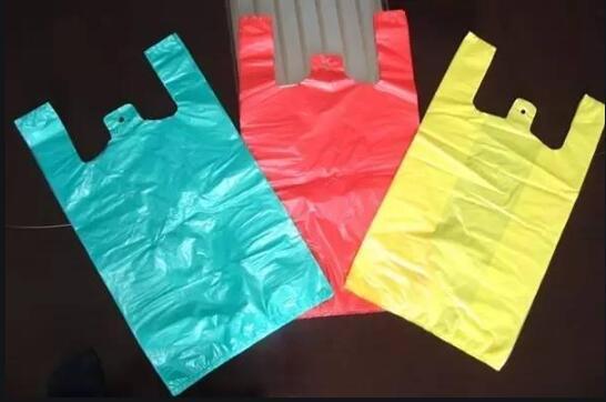 禁用不可降解塑料袋 全民点赞!