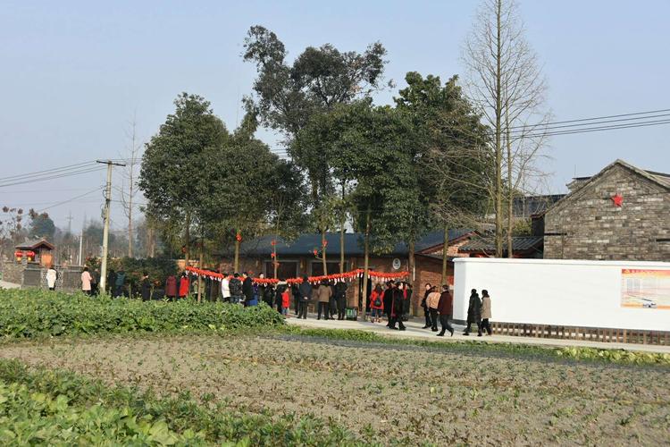 2019年正月初一,郫都区唐昌先锋村,农夫记忆广场,举行农夫闹新春民俗