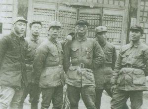 杜义德(左起),傅钟,莫文骅,罗荣桓;; 词条:莫文骅; 莫文骅