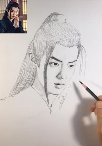 粉丝让美术生画肖战,不起型以为在敷衍,看到成品帅呆了,网友:这是高手