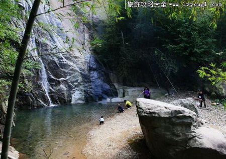 余姚梁弄镇和横坎头村景点介绍-全国十大红色旅游景区