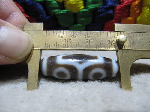 藏传金刚四眼天珠