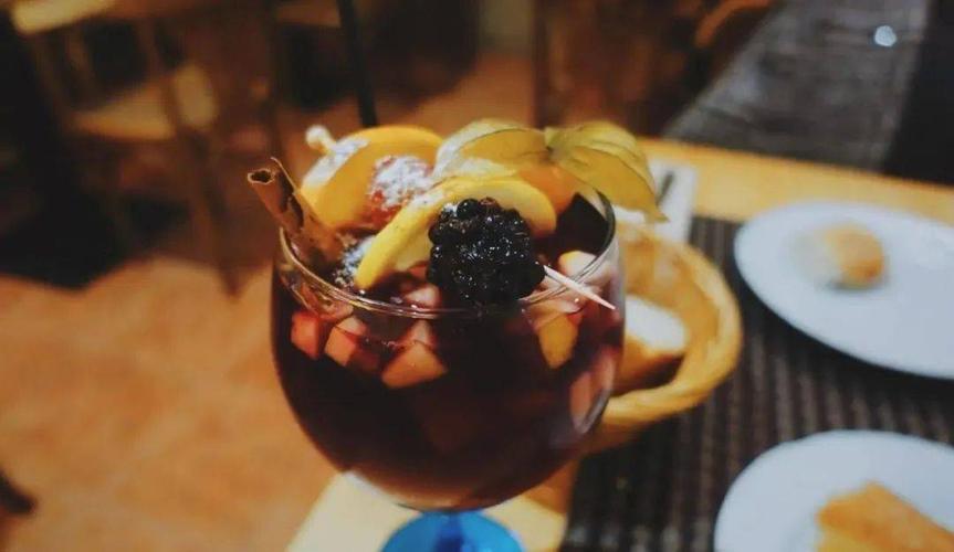 「桑格利亚汽酒 sangria」